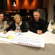 Cérémonie de la remise du chèque à l'AFM-Téléthon à Villepinte par Martine Valleton, Maire de Villepinte